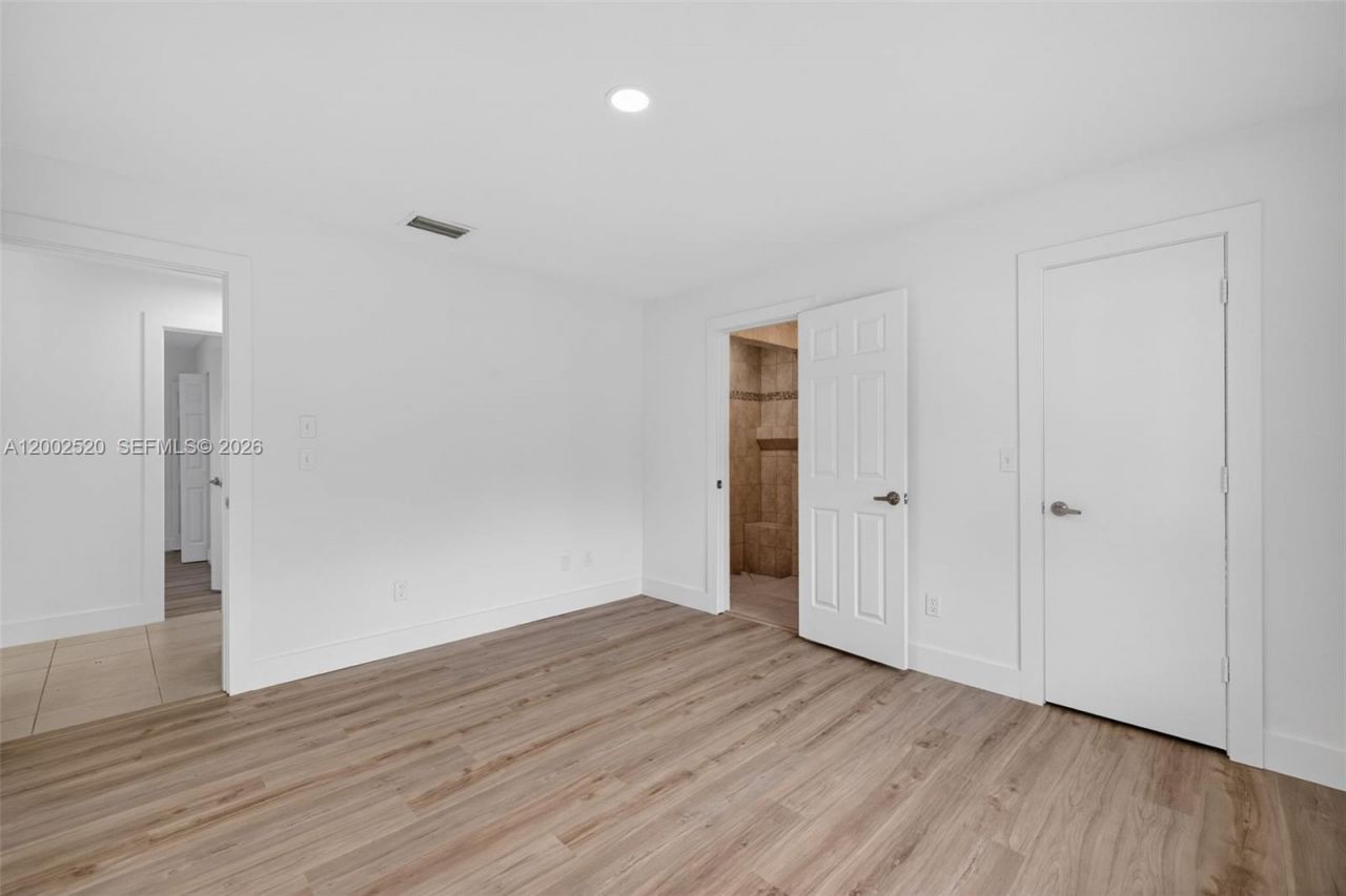 310 SW Bridgeport Dr, Port Saint Lucie, FL 34953 Photo