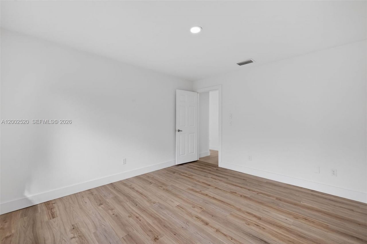 310 SW Bridgeport Dr, Port Saint Lucie, FL 34953 Photo