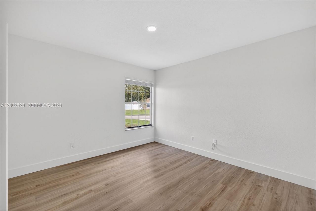 310 SW Bridgeport Dr, Port Saint Lucie, FL 34953 Photo