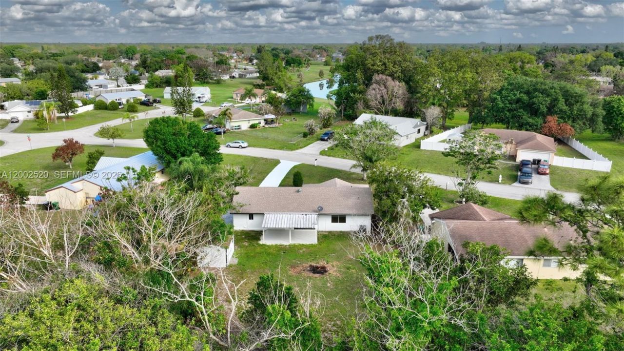 310 SW Bridgeport Dr, Port Saint Lucie, FL 34953 Photo