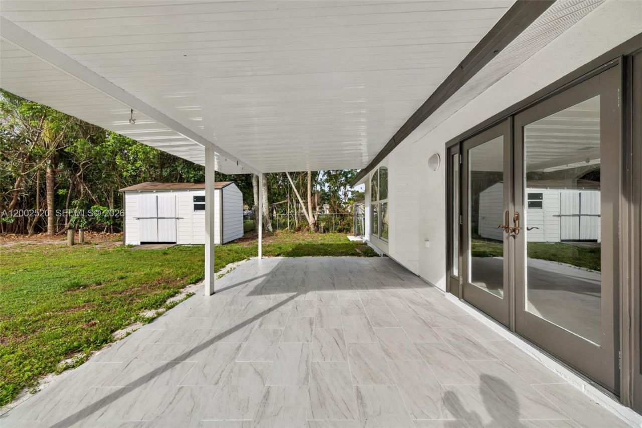 310 SW Bridgeport Dr, Port Saint Lucie, FL 34953 Photo