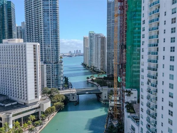 31 SE 5th St , Unit 2301, Miami, FL 33131