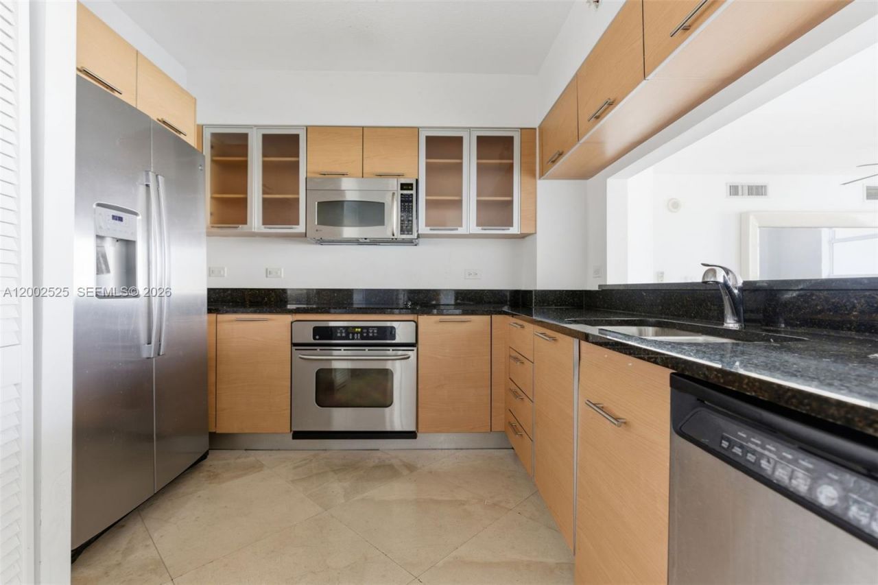 31 SE 5th St, Unit 2301, Miami, FL 33131 Photo