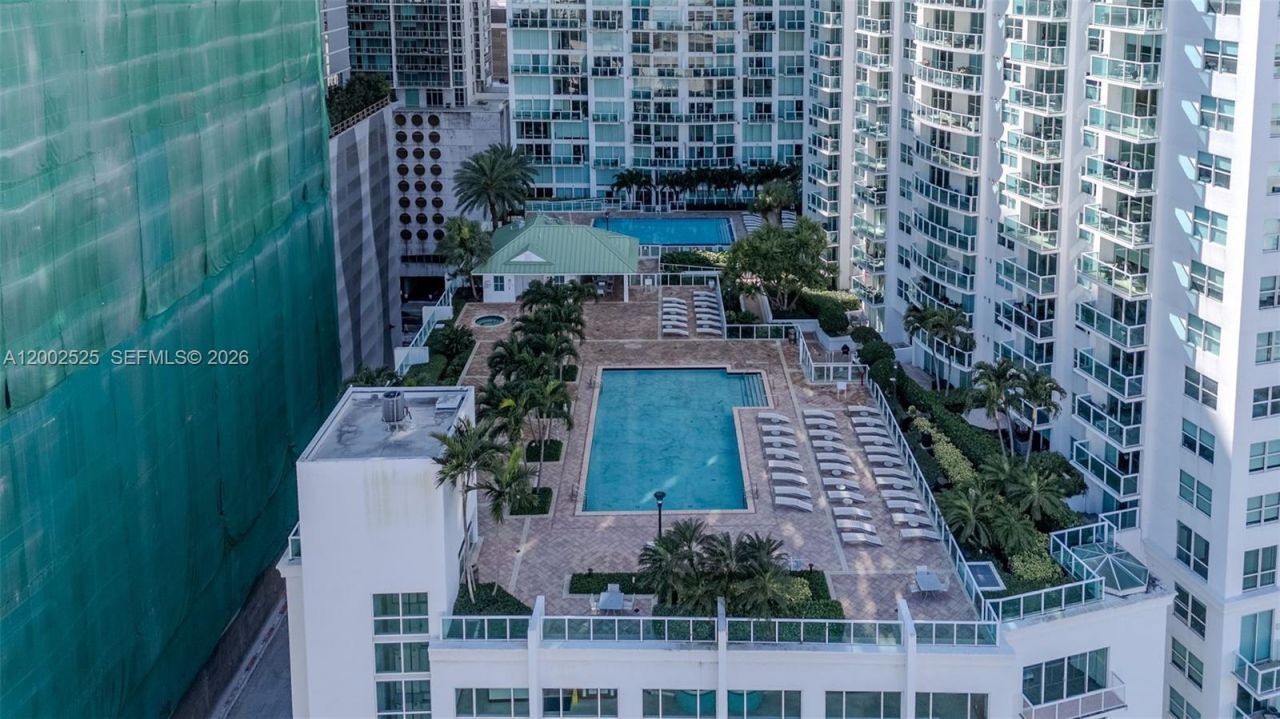 31 SE 5th St, Unit 2301, Miami, FL 33131 Photo