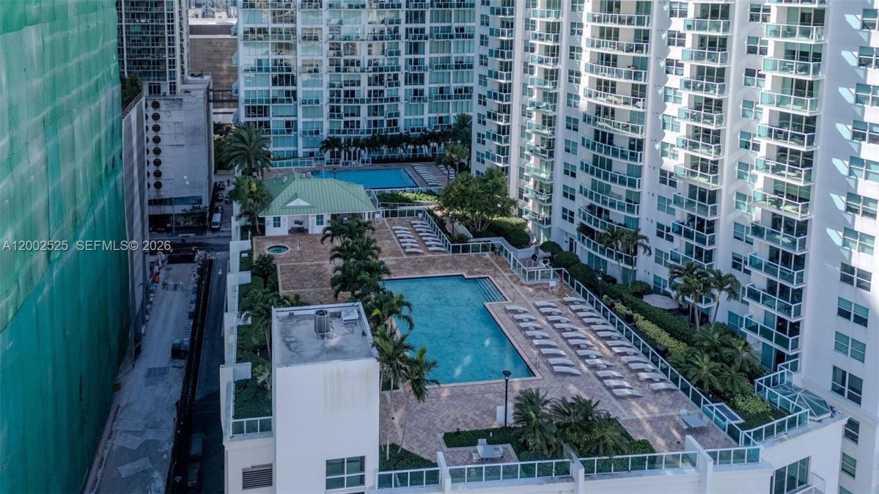 31 SE 5th St, Unit 2301, Miami, FL 33131 Photo