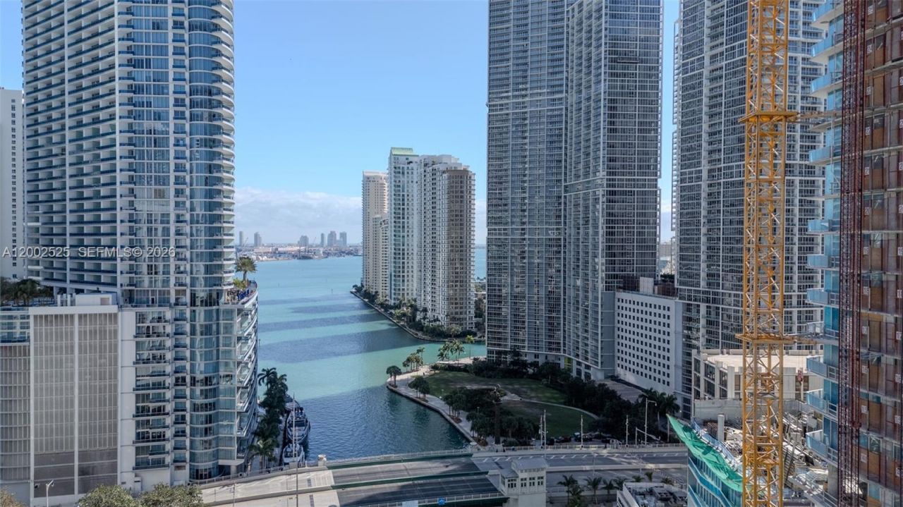 31 SE 5th St, Unit 2301, Miami, FL 33131 Photo