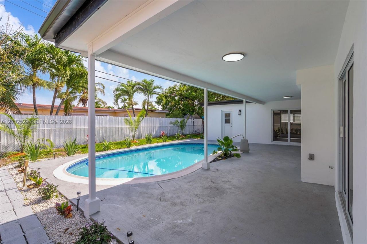 7631 Harbour Blvd, Miramar, FL 33023 Photo
