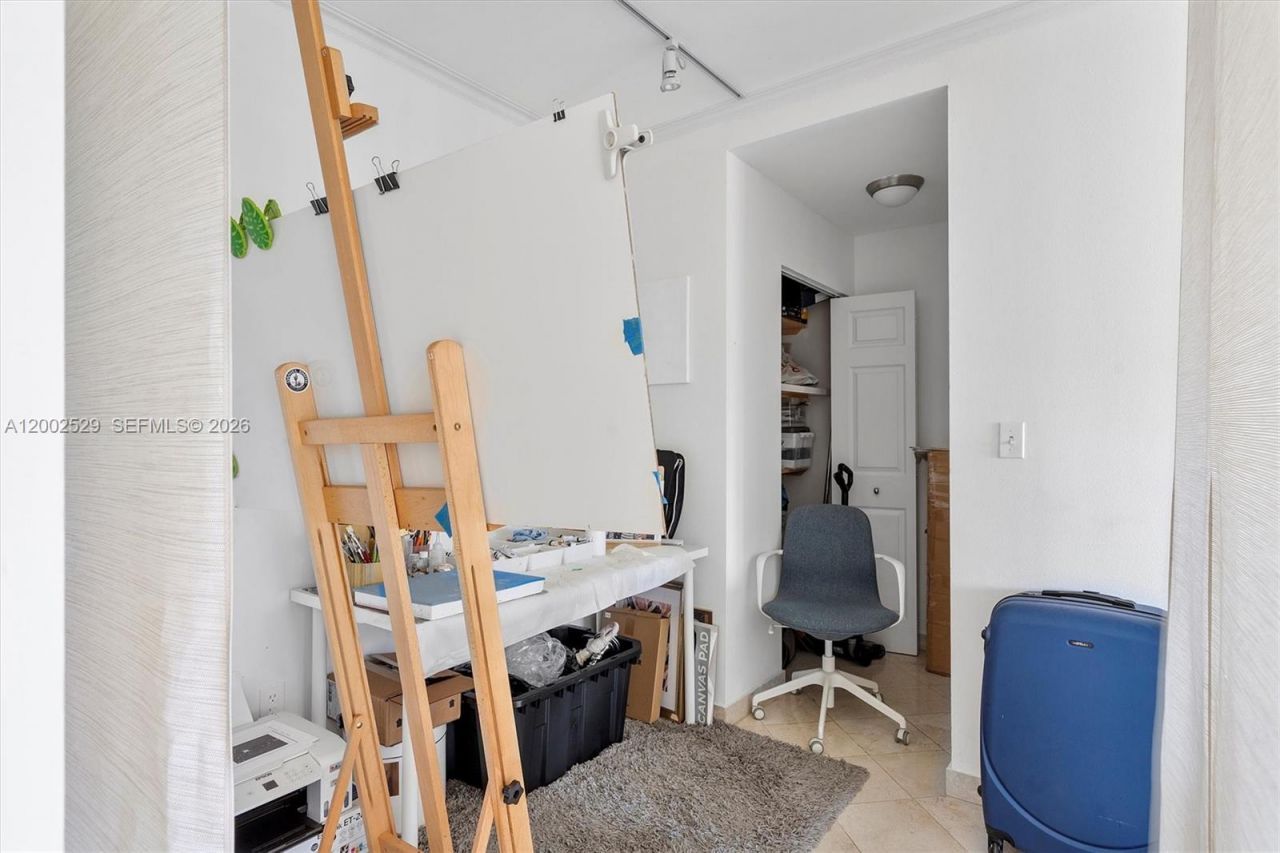 300 Bayview Dr, Unit 1503, Sunny Isles Beach, FL 33160 Photo