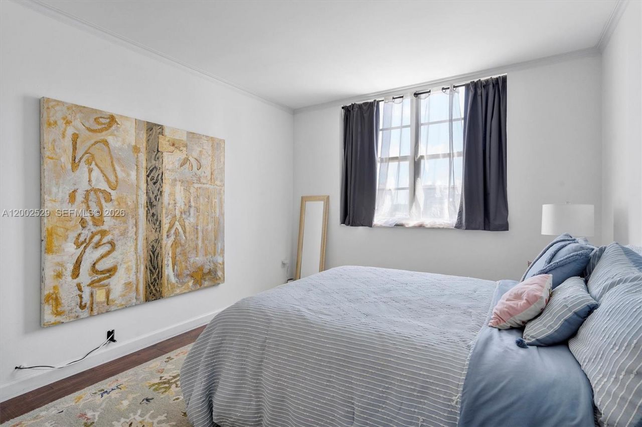 300 Bayview Dr, Unit 1503, Sunny Isles Beach, FL 33160 Photo