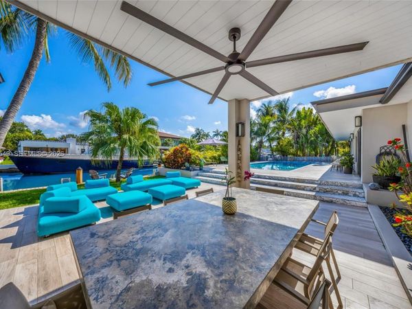 1141 NE 90th St , Miami, FL 33138