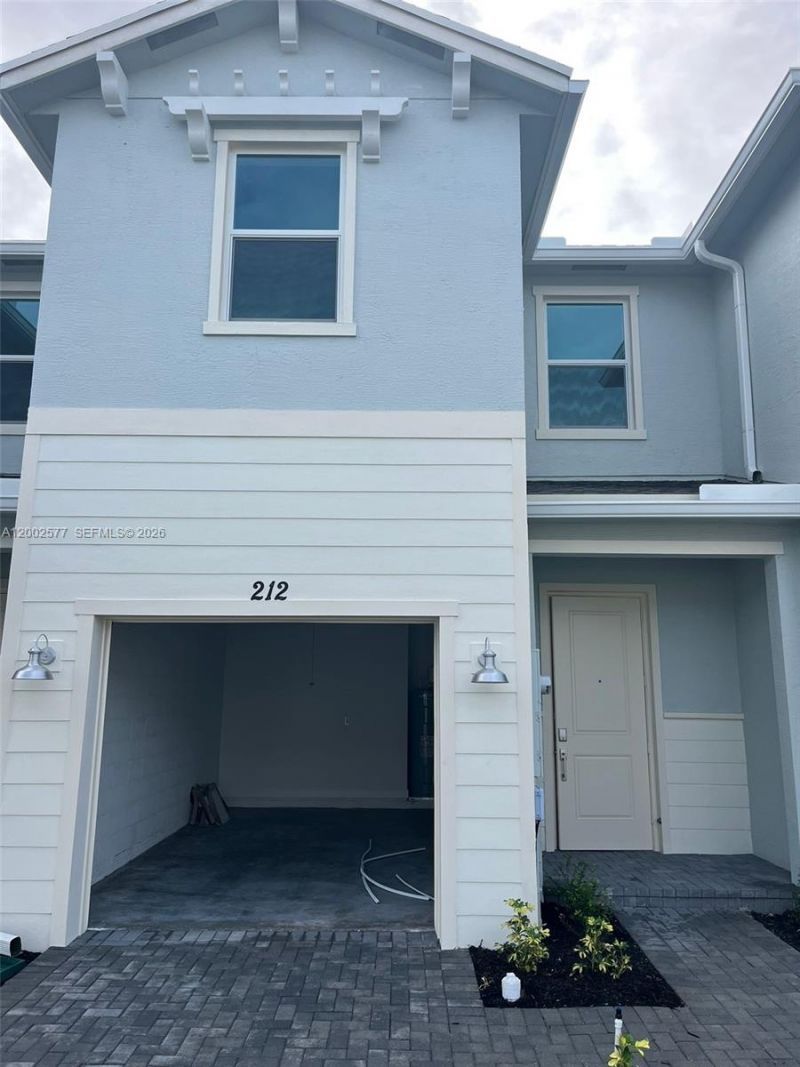 212 SE Woodbark St , Port Saint Lucie, FL 34984 Photo