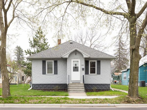 2008 Onalaska Ave, La Crosse, WI 54603