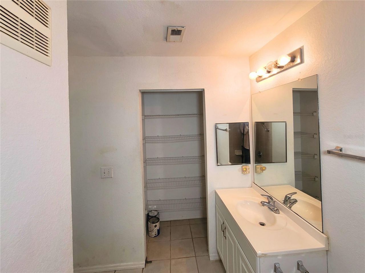4850 51st Street W, Unit 9102, Bradenton, FL 34210 Photo