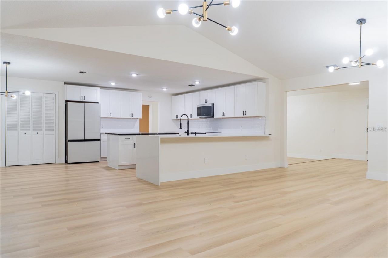 5320 NE 2nd Lane, Ocala, FL 34470 Photo