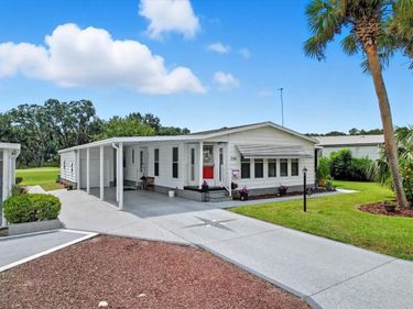 720 ORCHID STREET, LADY LAKE, FL 32159