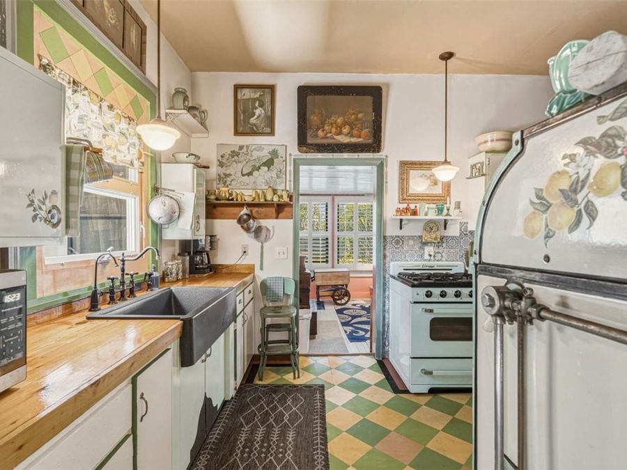 Property Image 16