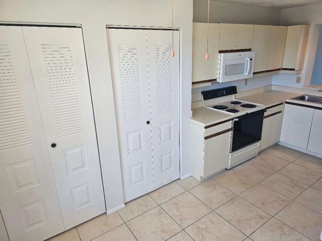 4410 Fairways Boulevard, Unit 206, Bradenton, FL 34209 Photo