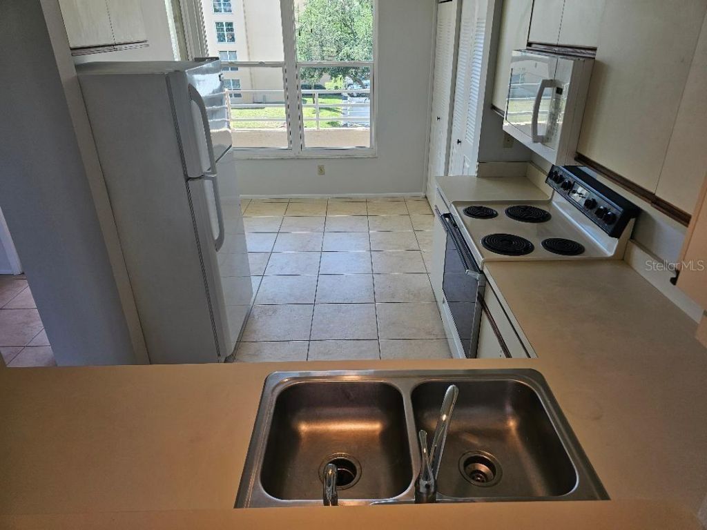 4410 Fairways Boulevard, Unit 206, Bradenton, FL 34209 Photo