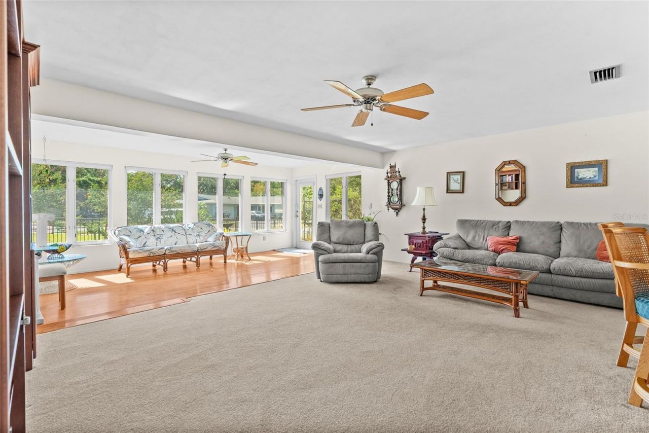 962 Corvette Drive, Largo, FL 33771 Photo