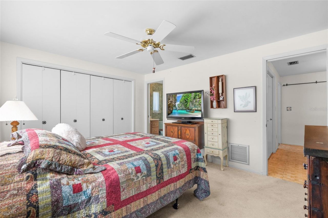 962 Corvette Drive, Largo, FL 33771 Photo