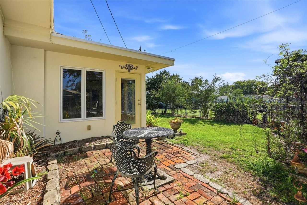 962 Corvette Drive, Largo, FL 33771 Photo