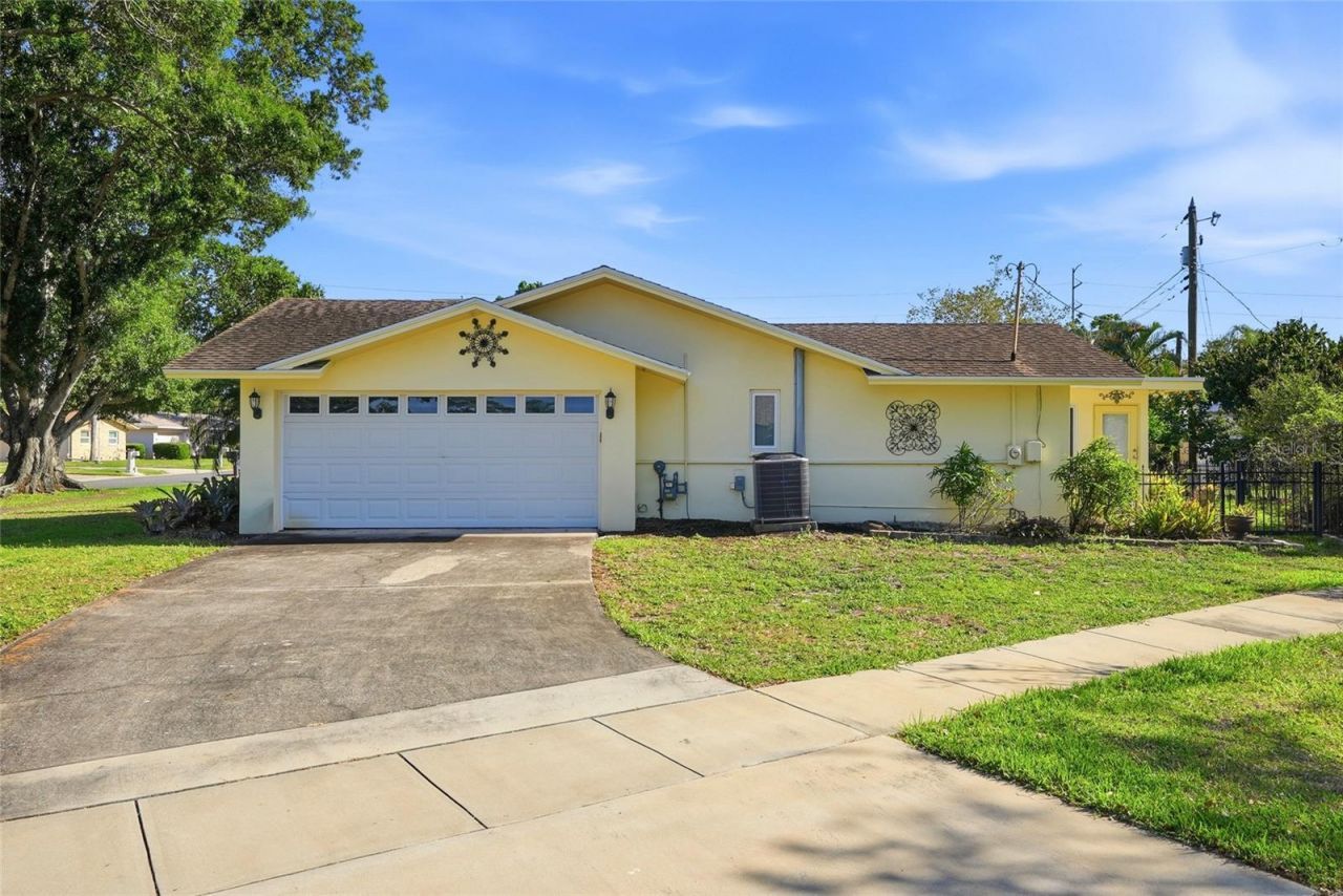 962 Corvette Drive, Largo, FL 33771 Photo