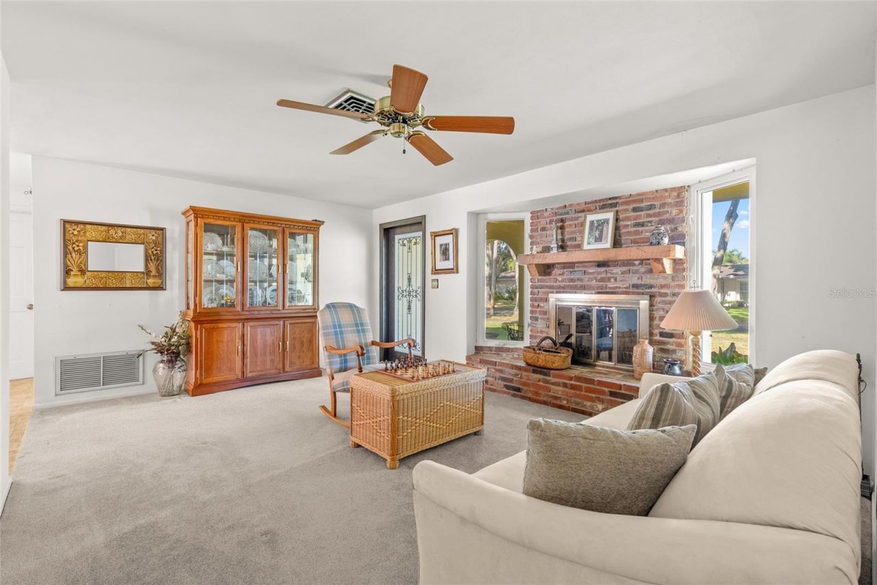 962 Corvette Drive, Largo, FL 33771 Photo