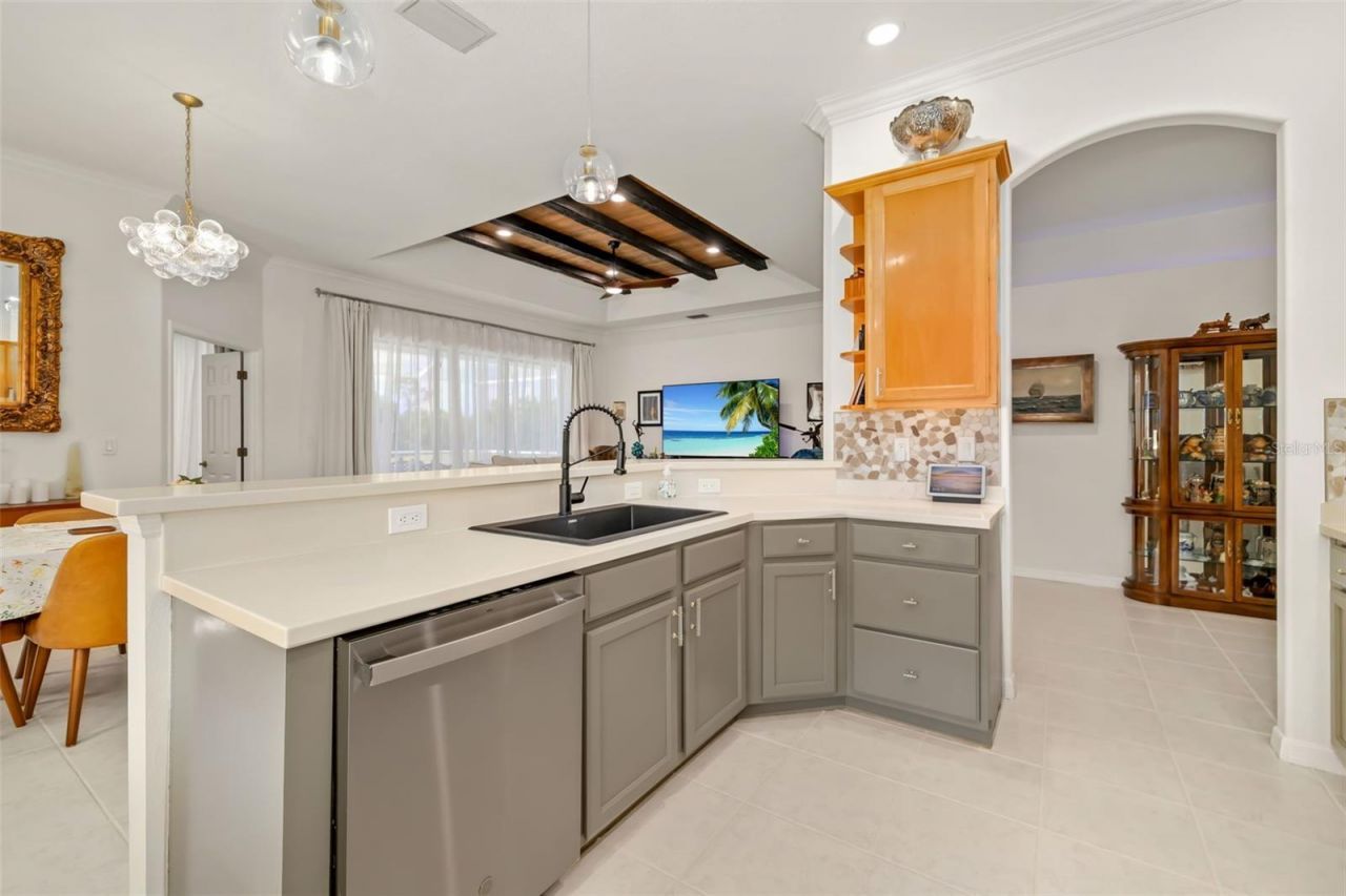 6413 Grand Point Avenue, Bradenton, FL 34201 Photo