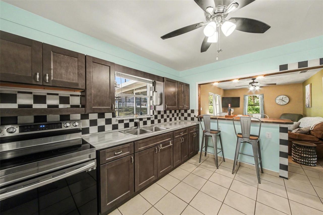 4847 Eagles Nest Road, Fruitland Park, FL 34731 Photo