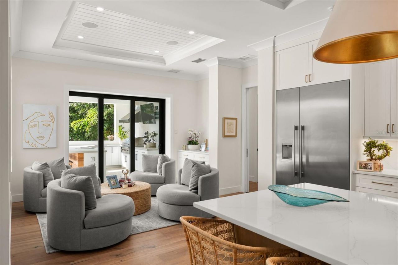 1815 S Lake Shore Drive, Sarasota, FL 34231 Photo