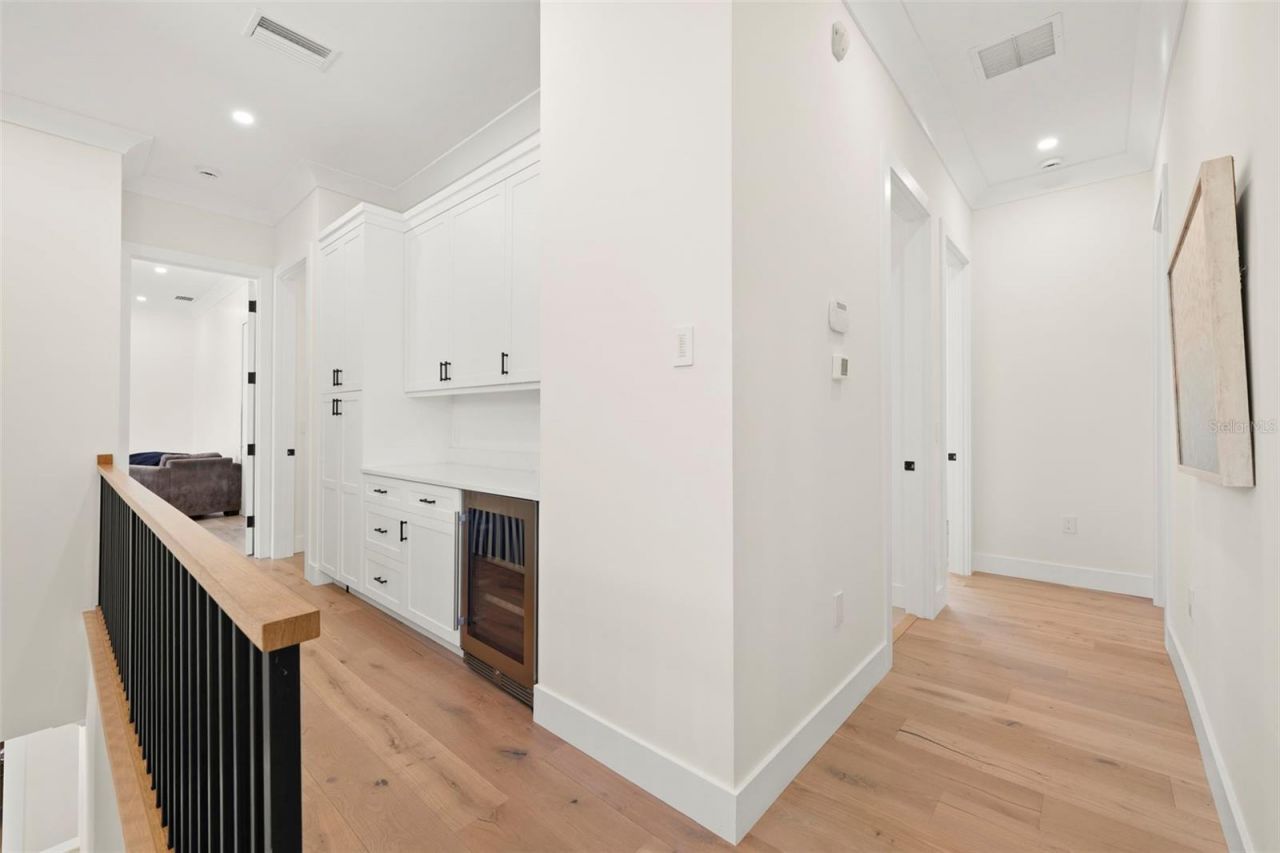 1815 S Lake Shore Drive, Sarasota, FL 34231 Photo