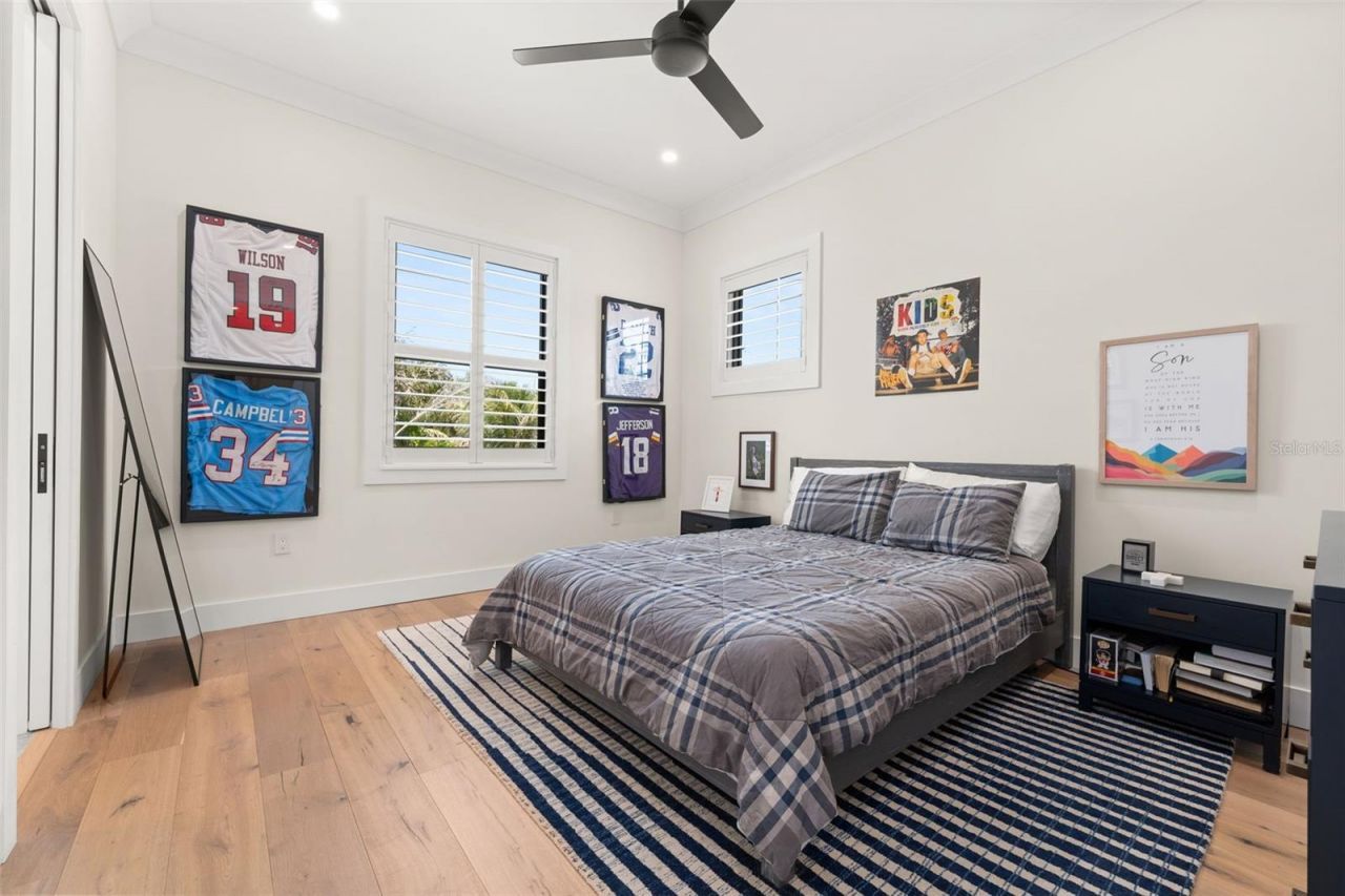 1815 S Lake Shore Drive, Sarasota, FL 34231 Photo