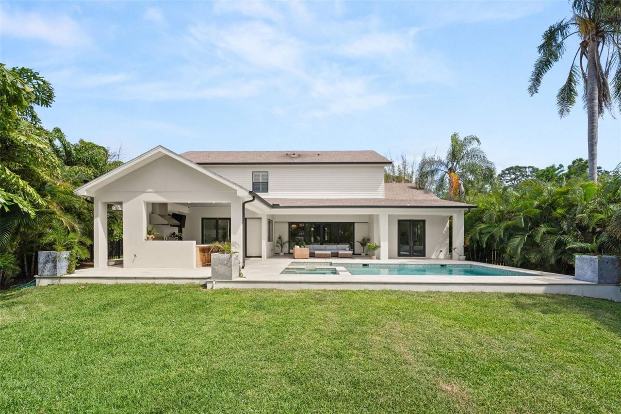 1815 S Lake Shore Drive, Sarasota, FL 34231 Photo