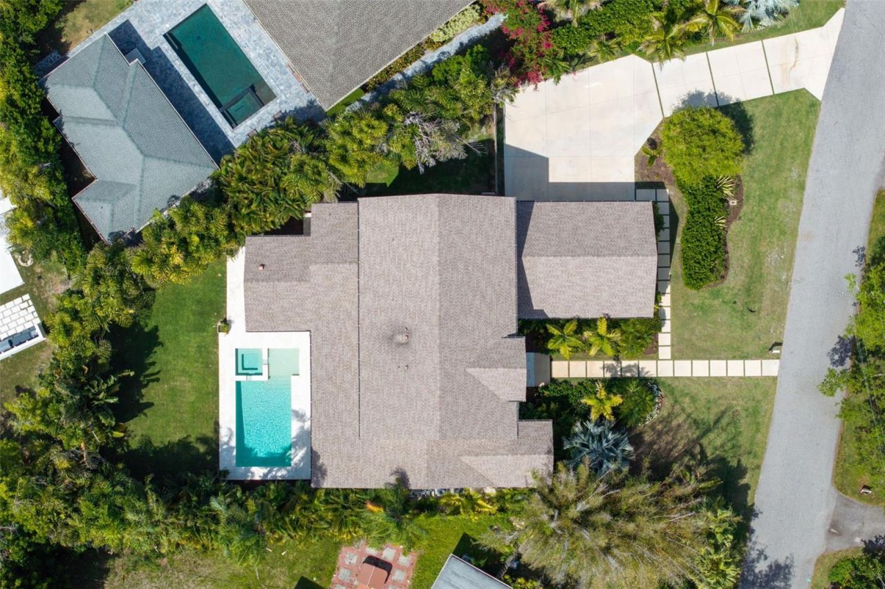 1815 S Lake Shore Drive, Sarasota, FL 34231 Photo