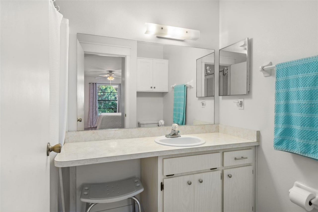 37810 Alissa Drive, Zephyrhills, FL 33542 Photo