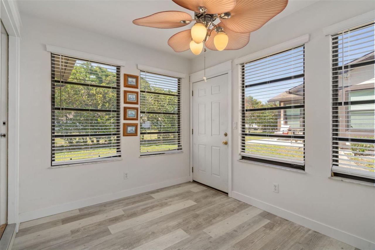 37810 Alissa Drive, Zephyrhills, FL 33542 Photo