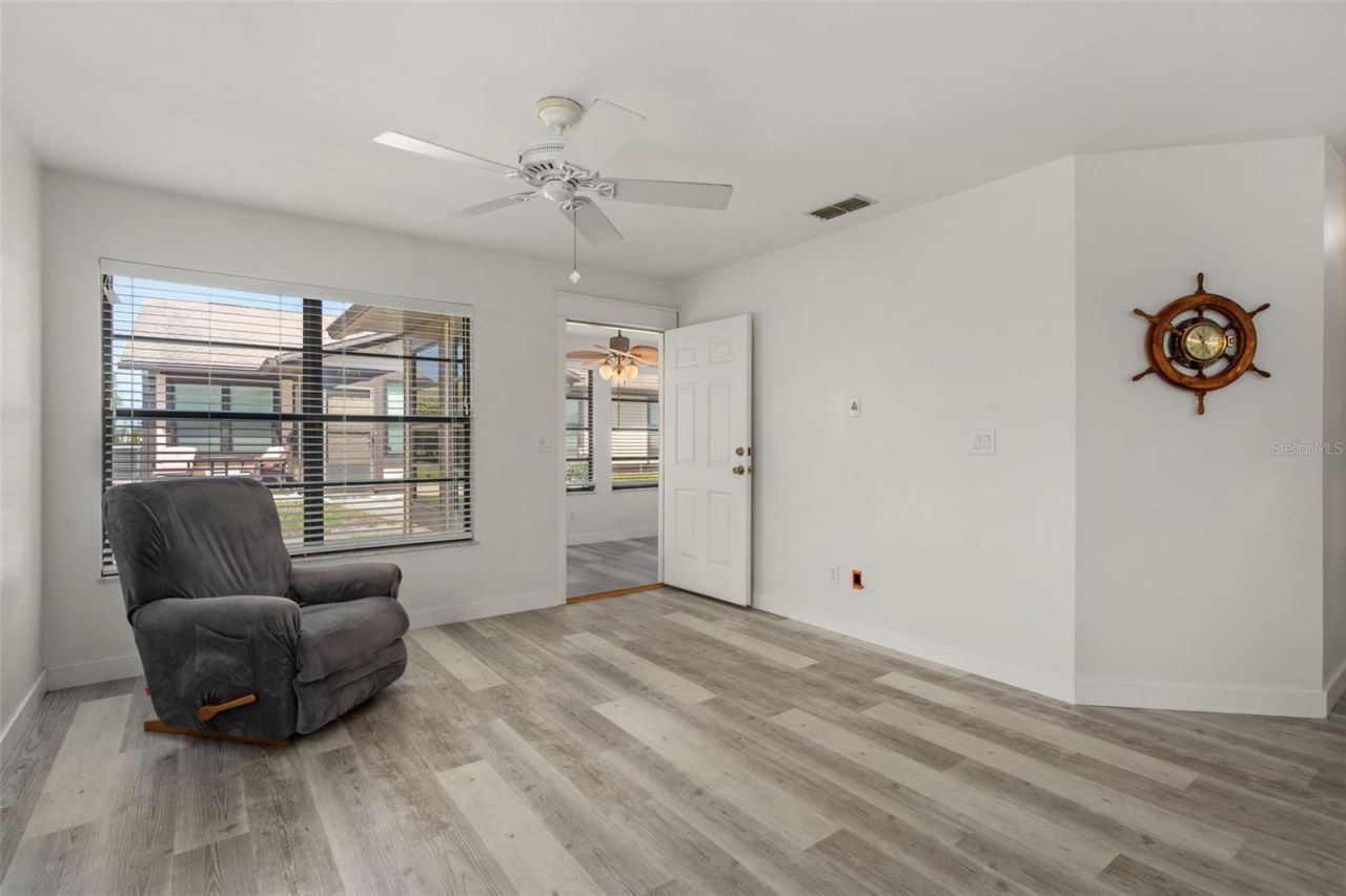 37810 Alissa Drive, Zephyrhills, FL 33542 Photo