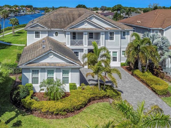 4028 ROCKY SHORES DRIVE, TAMPA, FL 33634