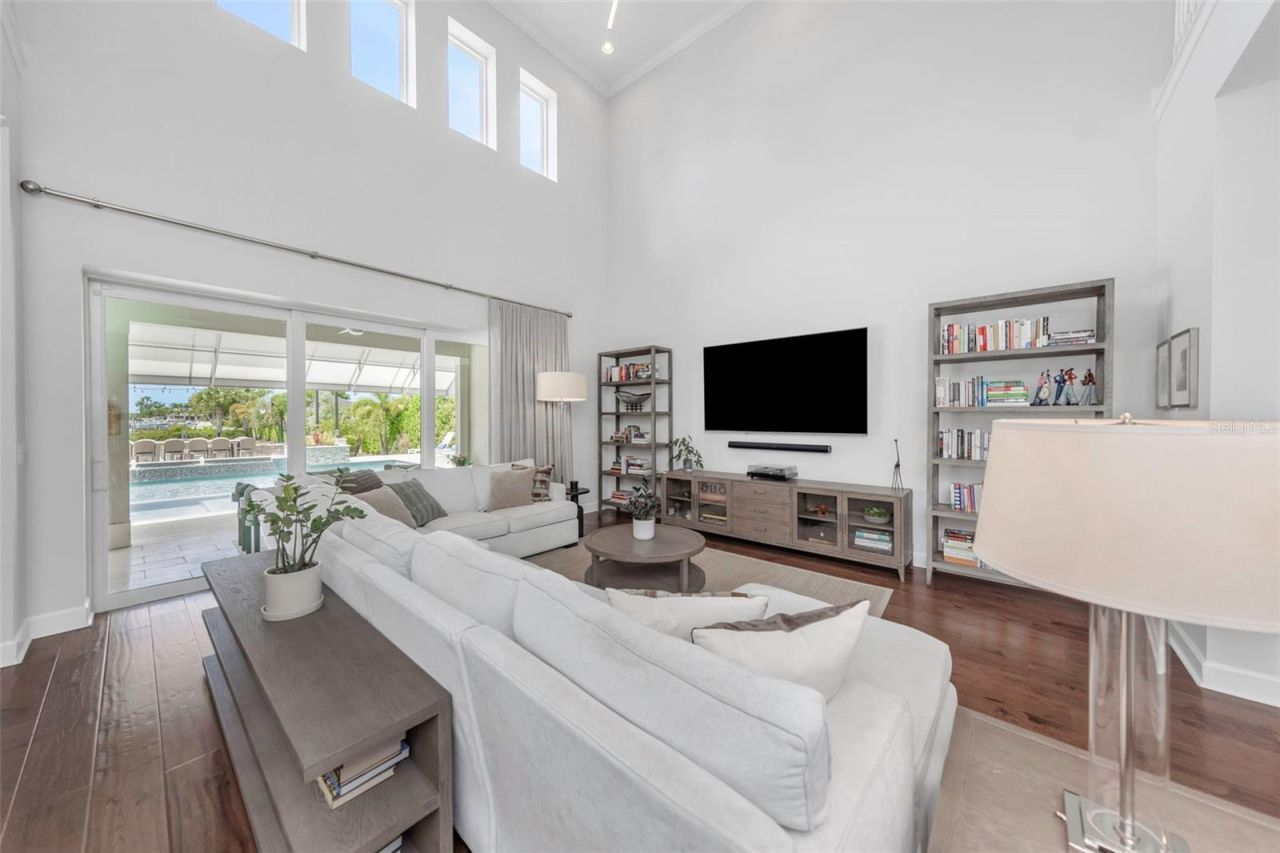 4028 Rocky Shores Drive, Tampa, FL 33634 Photo