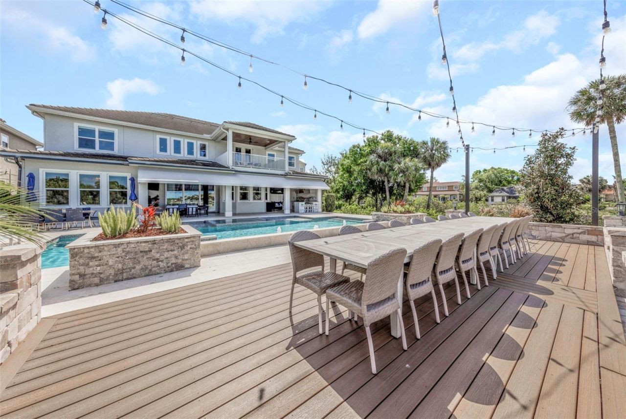 4028 Rocky Shores Drive, Tampa, FL 33634 Photo