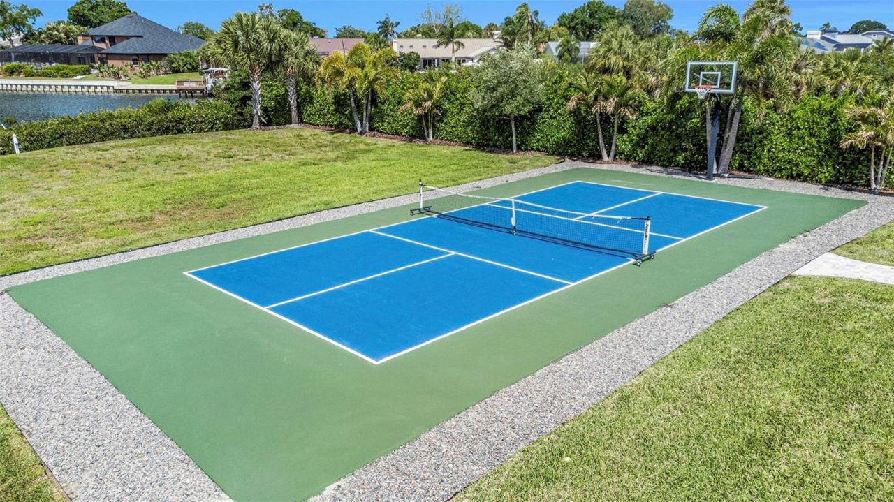 4028 Rocky Shores Drive, Tampa, FL 33634 Photo