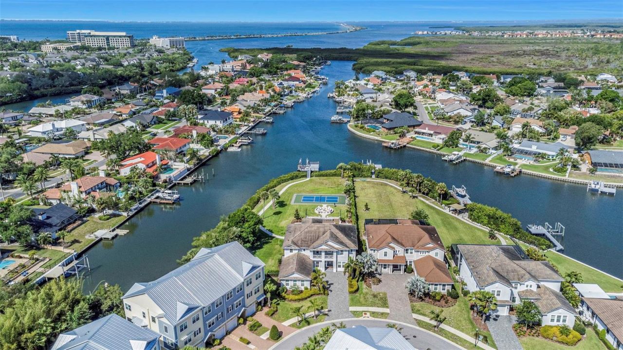 4028 Rocky Shores Drive, Tampa, FL 33634 Photo