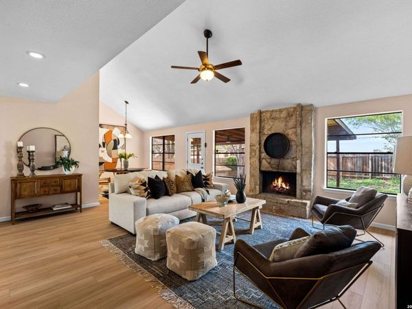 9203 Ridge Grove, San Antonio, TX 78250