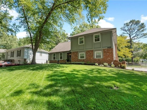 9959 Ballentine Street, Overland Park, KS 66214