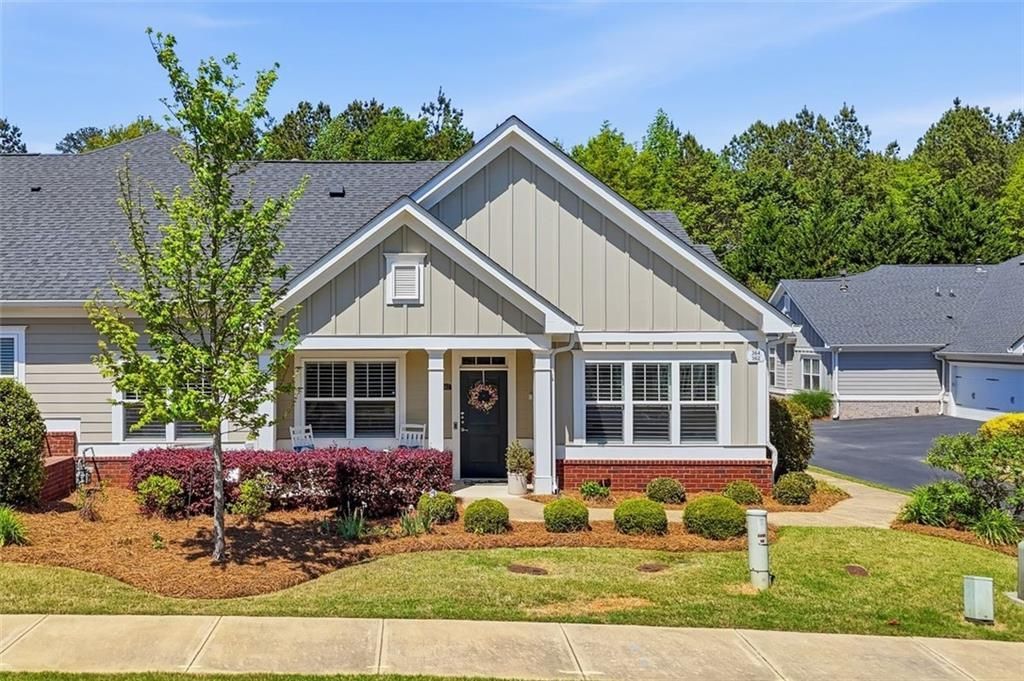 362 Cherokee Station Circle, Woodstock, GA 30188 Main Photo