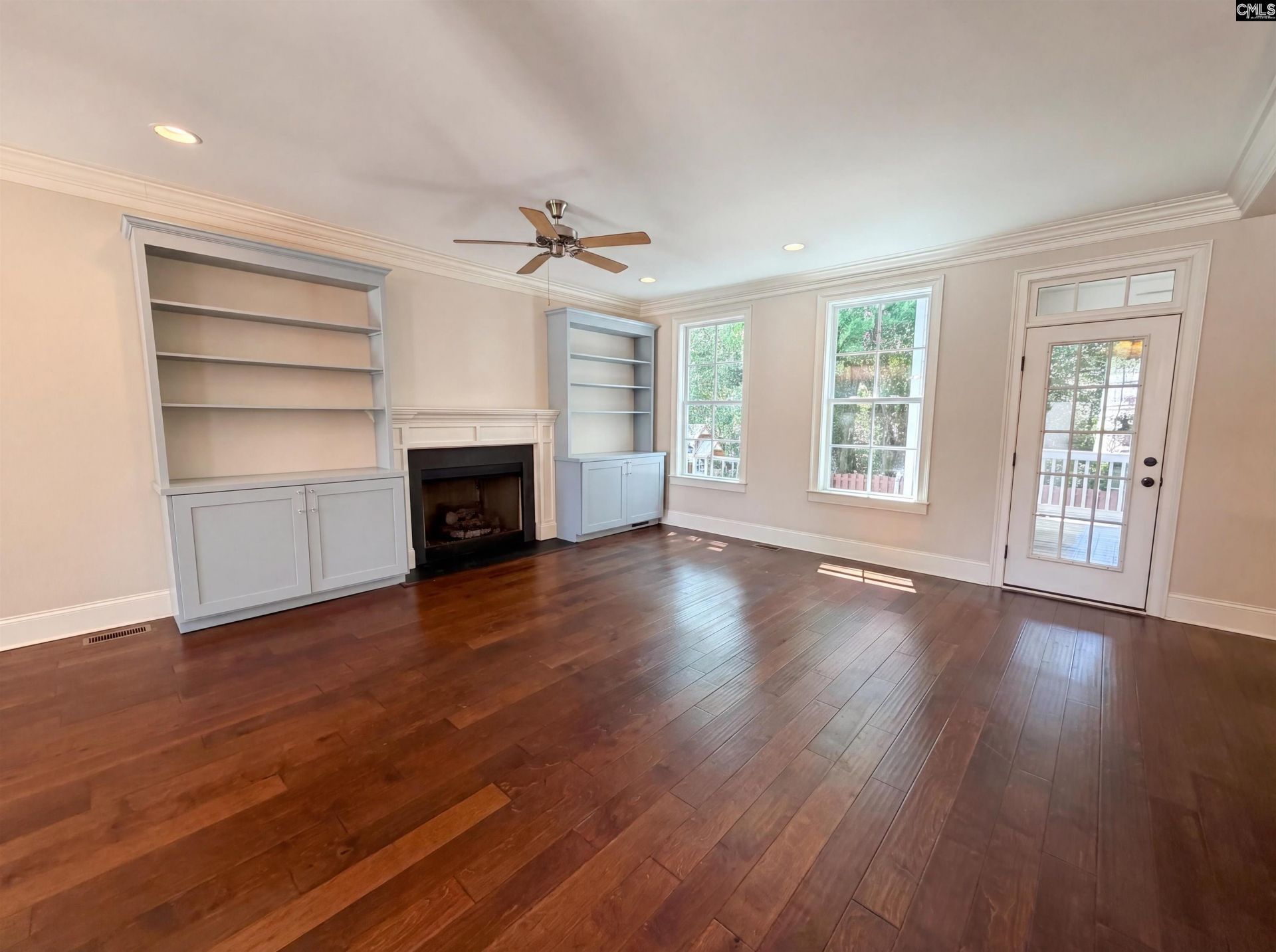 1901 Parrish Drive Photo 7