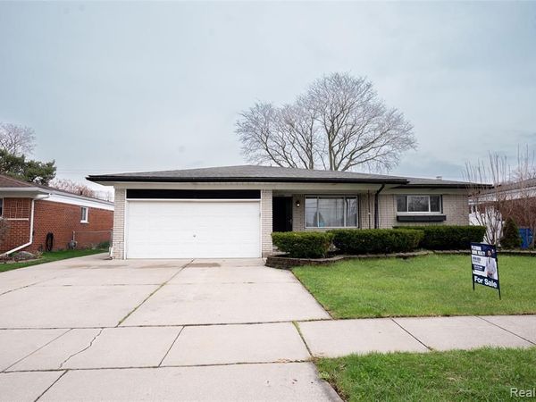 32514 Gainsborough Drive, Warren, MI 48088