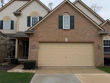 8025 Springdale Drive , White Lake Twp, MI 48386