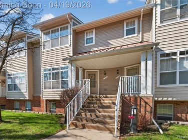 11693 Squiers Boulevard, Utica, MI 48315