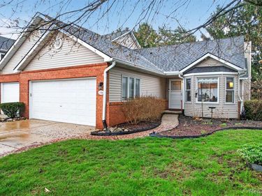 1390 Steeplechase Court, Howell Twp, MI 48843